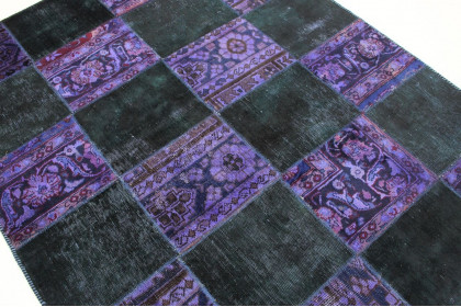 Patchwork Rug Purple in 220x170cm (3 / 4)