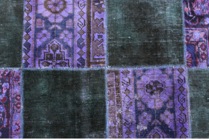 Patchwork Rug Purple in 220x170cm (4 / 4)