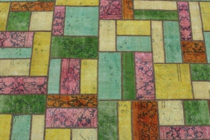 Patchwork Rug Beige Turquoise Pink in 200x150 (4 / 4)