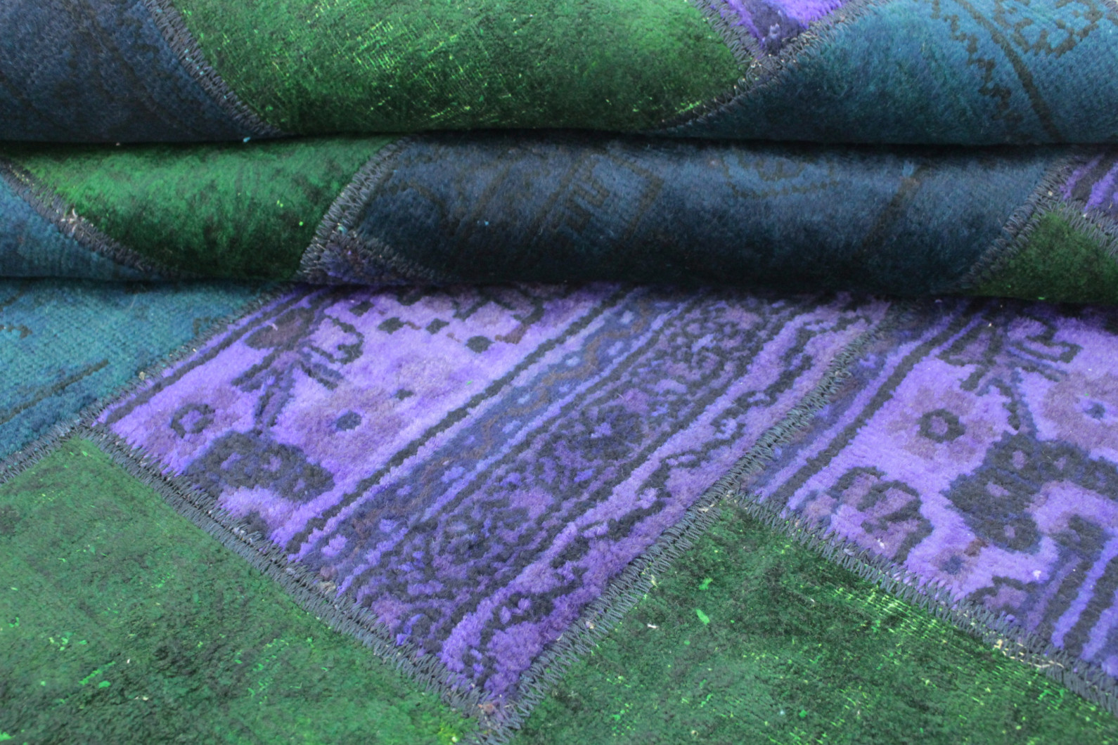Patchwork Rug Green Purple Blue in 210x150 (1001-167141) - carpetido.de