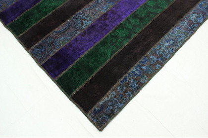 Patchwork Rug Green Purple in 310x200cm (2 / 4) Patchwork Rug Green Purple in 310x200cm (2 / 4)