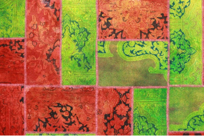 Patchwork Rug Green Red in 310x220cm (4 / 4)