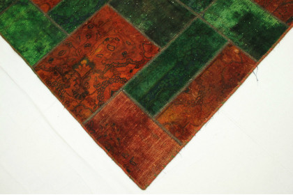 Patchwork Rug Green Red in 300x200cm (3 / 6)