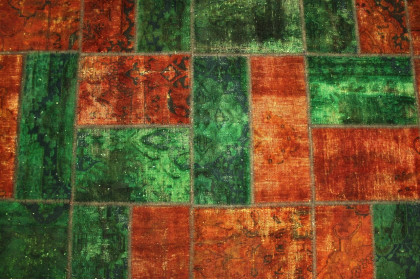 Patchwork Rug Green Red in 300x200cm (4 / 6)