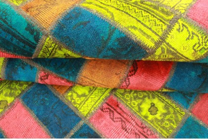 Patchwork Rug Orange Blue Pink Yellow in 200x140cm (5 / 5)