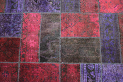 Patchwork Rug Red Purple Pink in 310x200cm (5 / 5)