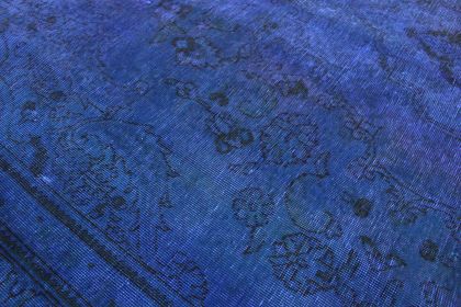 Carpetido Design Vintage Rug Purple in 310x230 (7 / 7)