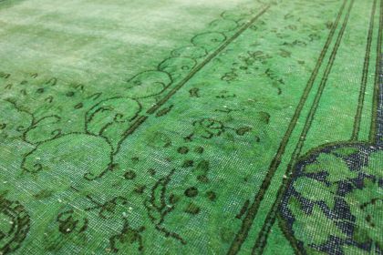 Carpetido Design Vintage Rug Green in 370x260 (7 / 10)