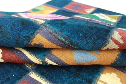 Patchwork Rug Blue in 200x140cm (4 / 4)