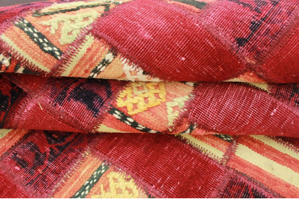 Patchwork Teppich Rot in 200x140cm (3 / 6)