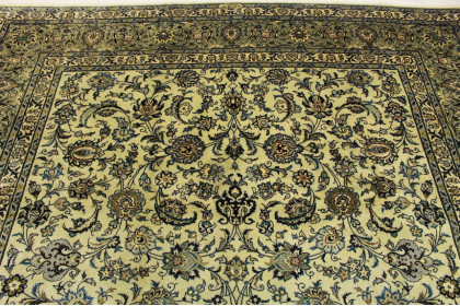 Kashan Rug Green Blue Beige in 390x280cm (5 / 8) Kashan Rug Green Blue Beige in 390x280cm (5 / 8)