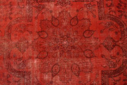 Carpetido Design Vintage Rug Red in 370x280 (4 / 8)