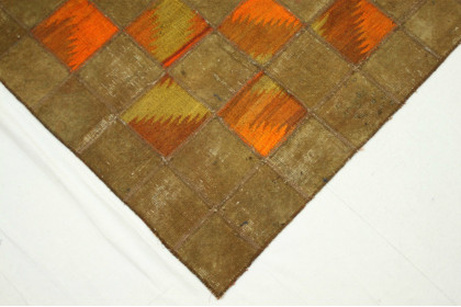 Patchwork Rug Orange Brown in 300x200cm (3 / 4)