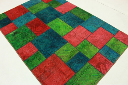 Patchwork Rug Red Blue in 240x160cm (3 / 5)