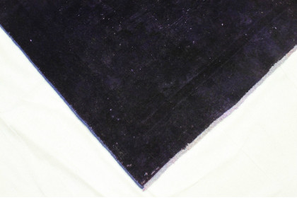 Vintage Rug Purple in 210x100cm (10 / 10) Vintage Rug Purple in 210x100cm (10 / 10)