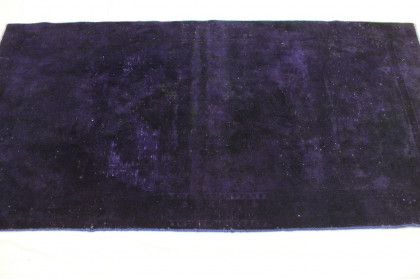 Vintage Rug Purple in 210x100cm (8 / 10) Vintage Rug Purple in 210x100cm (8 / 10)