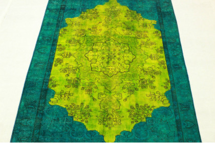 Vintage Rug Green Turquoise in 270x190cm (3 / 11) Vintage Rug Green Turquoise in 270x190cm (3 / 11)