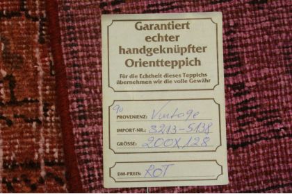 Vintage Teppich Rot in 200x130cm (11 / 11) Vintage Teppich Rot in 200x130cm (11 / 11)