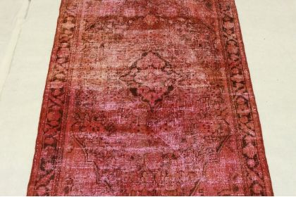 Vintage Teppich Rot in 200x130cm (2 / 11) Vintage Teppich Rot in 200x130cm (2 / 11)