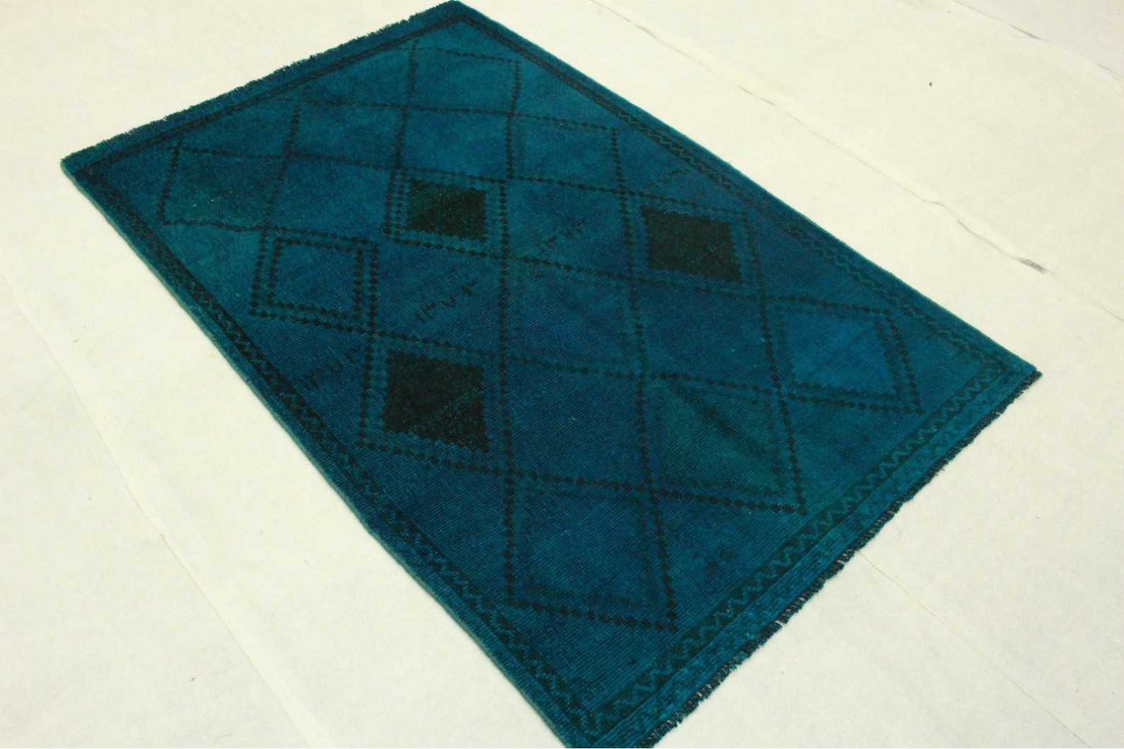 Vintage Teppich Blau in 220x140cm (2 / 5) Vintage Teppich Blau in 220x140cm (2 / 5)