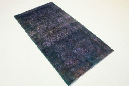 Vintage Rug Purple Blue in 210x110cm (2 / 4) Vintage Rug Purple Blue in 210x110cm (2 / 4)