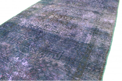 Vintage Rug Purple Blue in 210x110cm (4 / 4) Vintage Rug Purple Blue in 210x110cm (4 / 4)