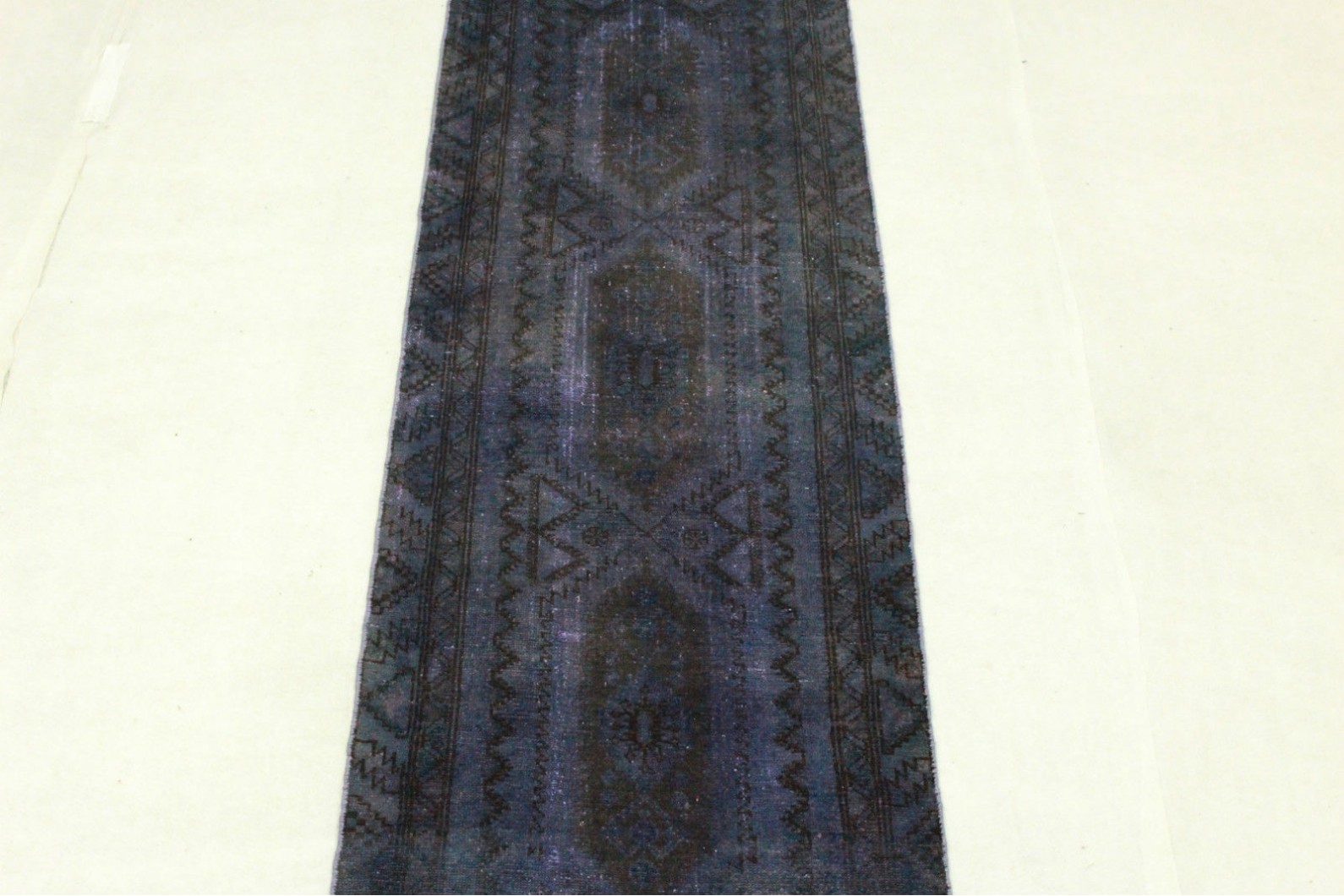 Vintage Teppich Läufer Lila in 280x90cm (2 / 11) Vintage Teppich Läufer Lila in 280x90cm (2 / 11)