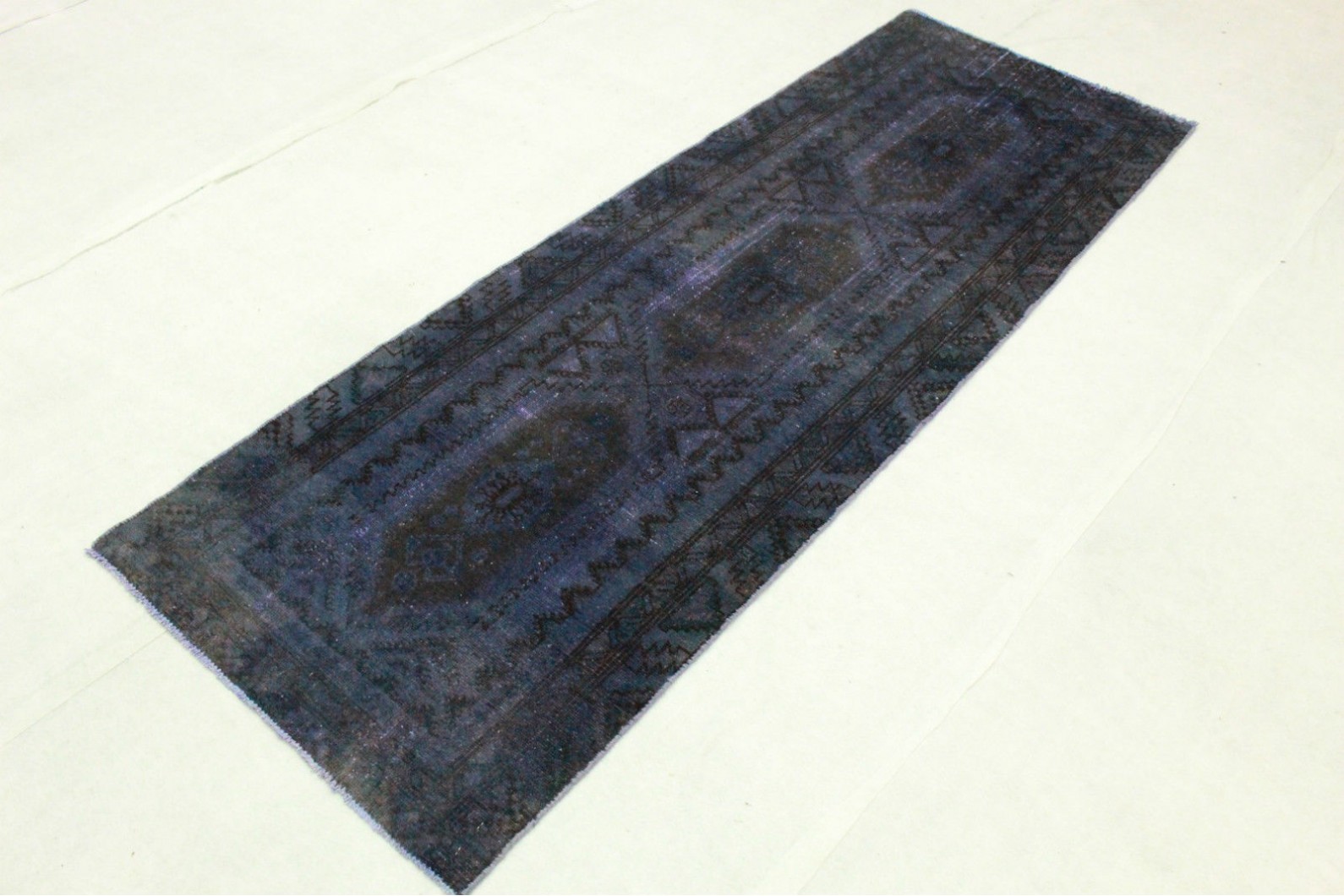 Vintage Teppich Läufer Lila in 280x90cm (6 / 11) Vintage Teppich Läufer Lila in 280x90cm (6 / 11)