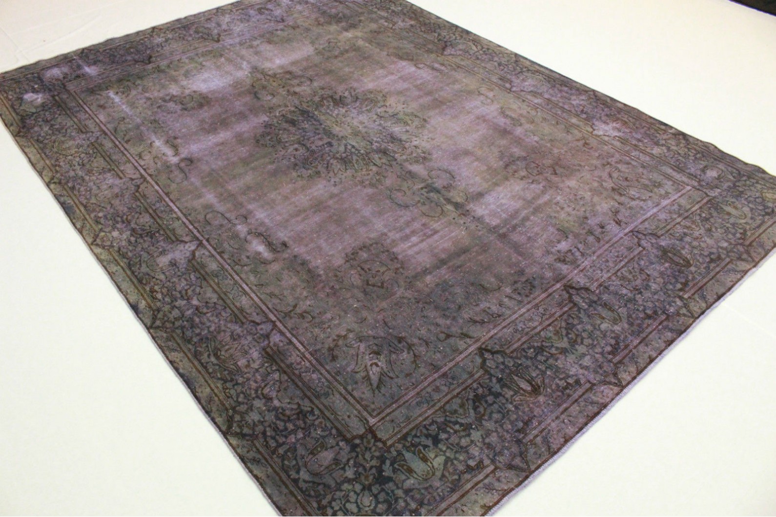 Vintage Rug Purple in 380x280cm (2 / 4) Vintage Rug Purple in 380x280cm (2 / 4)