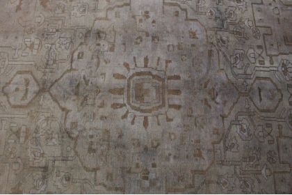 Vintage Teppich Schwarz in 250x150cm (10 / 12) Vintage Teppich Schwarz in 250x150cm (10 / 12)