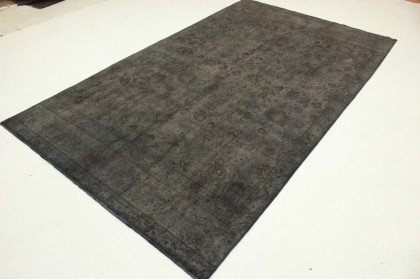 Vintage Rug in 390x230cm (2 / 4)