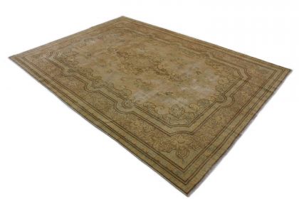 Vintage Rug Brown in 330x240 (8 / 8)