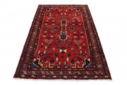 Traditional Vintage Rug Sarough in 220x150