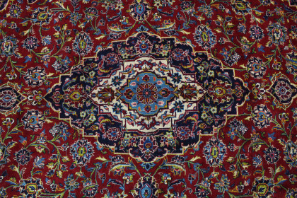 Traditional Vintage Rug Kashan in 380x260 (7 / 7)