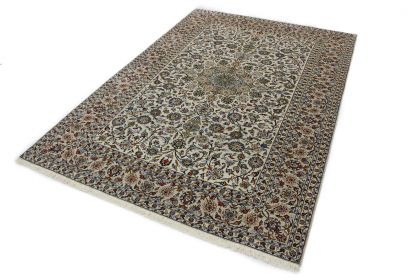 Klassischer Teppich Kashan in 360x240 (2 / 7)