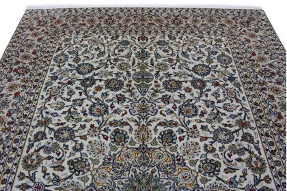 Klassischer Teppich Kashan in 360x240 (4 / 7)