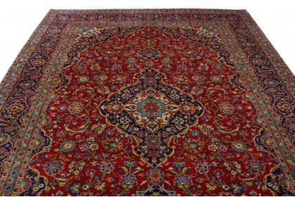 Klassischer Teppich Kashan in 390x300 (4 / 7)