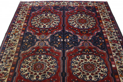 Traditional Vintage Rug Bakhtiari in 320x220 (5 / 6)