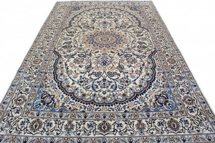 Traditional Vintage Rug Nain in 310x200 (4 / 8)