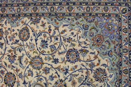 Klassischer Teppich Kashan in 410x320 (7 / 8)