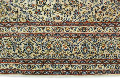 Klassischer Teppich Kashan in 400x300 (9 / 10)