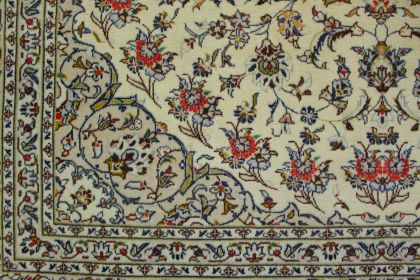 Klassischer Teppich Kashan in 360x250 (7 / 8)