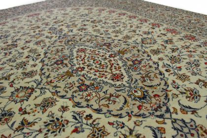 Klassischer Teppich Kashan in 360x240 (9 / 9)