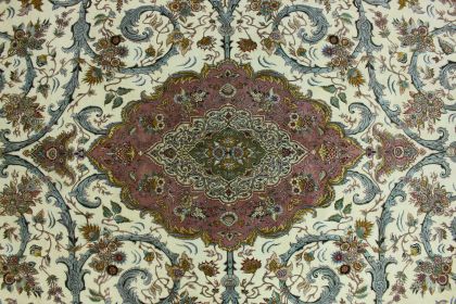 Traditional Rug Tabriz in 410x300 (5 / 14)
