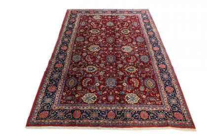 Traditional Rug Kashan in 380x250