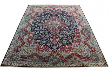 Traditional Rug Kashan in 390x300