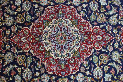 Traditional Rug Kashan in 390x300 (6 / 8)