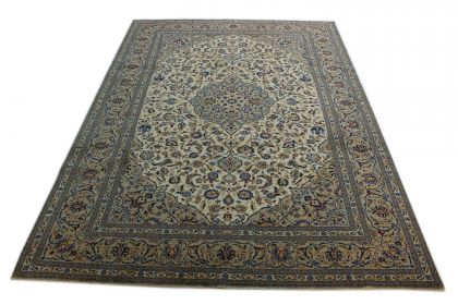 Klassischer Teppich Kashan in 400x300