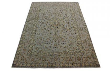 Klassischer Teppich Kashan in 300x200