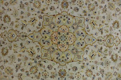 Klassischer Teppich Kashan in 300x200 (7 / 9)